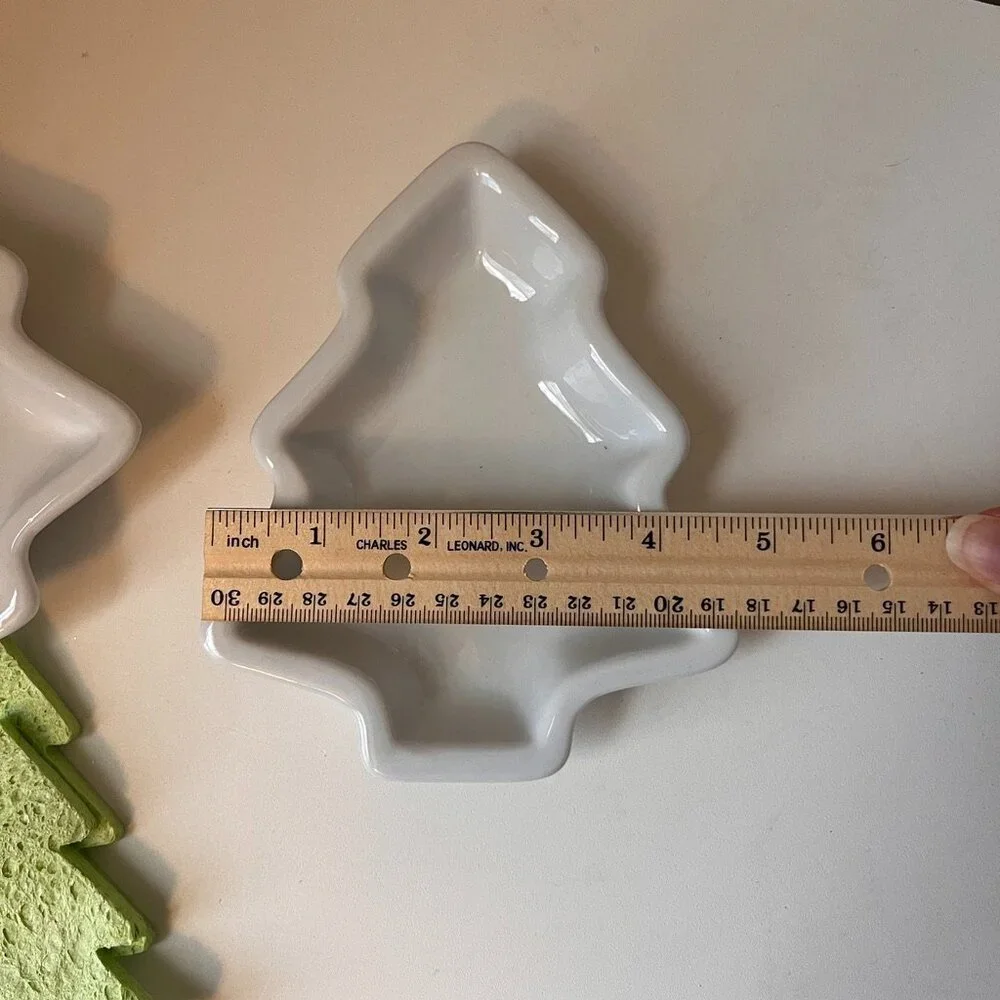 Crate & Barrel Set of 2 Christmas Tree Shaped Dishes with sponge